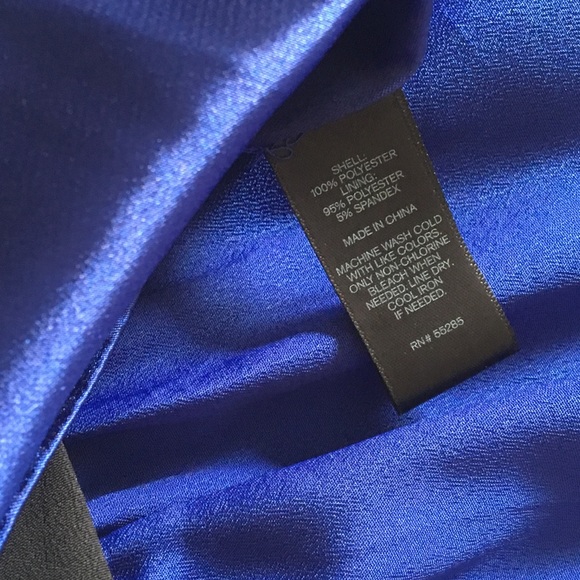 Express Dress - Picture 8 of 8